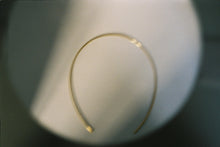 Charger l&#39;image dans la galerie, Gold head band // Serre-Tête en or