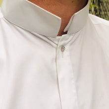 Charger l&#39;image dans la galerie, Chemise Col Indien paré: Popeline blanche et Or Jaune 18 carats